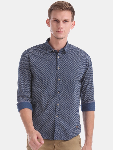 

Cherokee Men Navy Blue Regular Fit Printed Casual Shirt