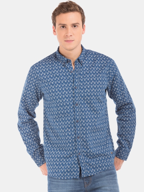 

Cherokee Men Blue & Cream-Coloured Regular Fit Printed Casual Shirt