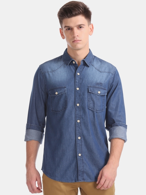 

Cherokee Men Blue Regular Fit Faded Casual Denim Shirt