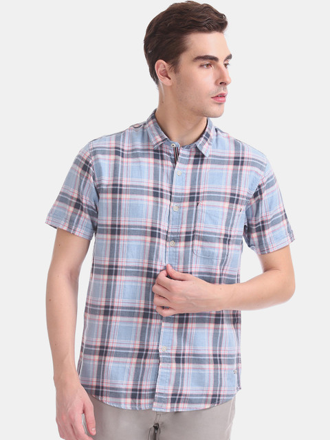 

Cherokee Men Blue Regular Fit Checked Casual Shirt