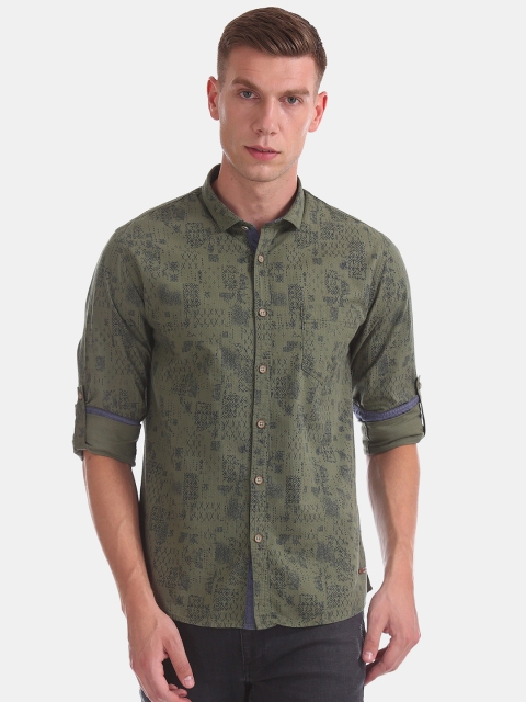 

Cherokee Men Olive Green & Navy Blue Regular Fit Printed Casual Shirt