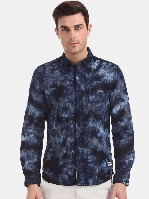 

Cherokee Men Navy Blue Regular Fit Faded Casual Shirt