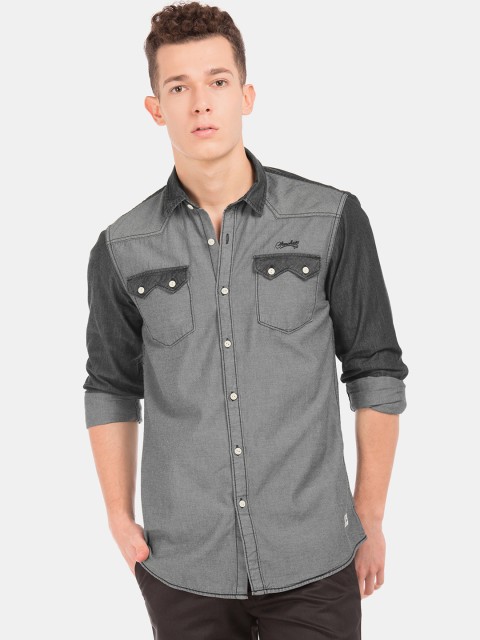 

Cherokee Men Grey Slim Fit Solid Casual Shirt
