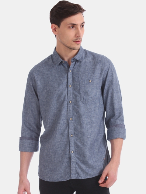 

Cherokee Men Blue Regular Fit Solid Casual Shirt