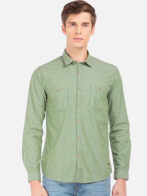 

Cherokee Men Green Regular Fit Solid Casual Shirt