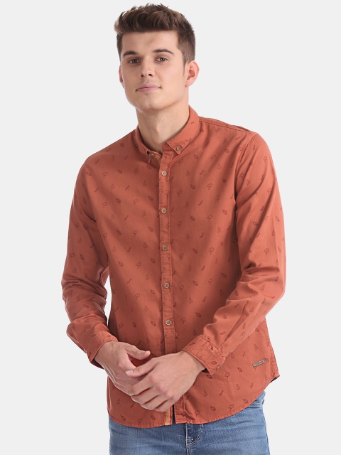 

Cherokee Men Rust Regular Fit Printed Casual Shirt