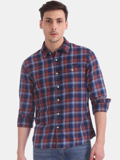 

Cherokee Men Red & Blue Regular Fit Checked Casual Shirt