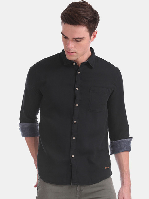 

Cherokee Men Black Solid Casual Shirt