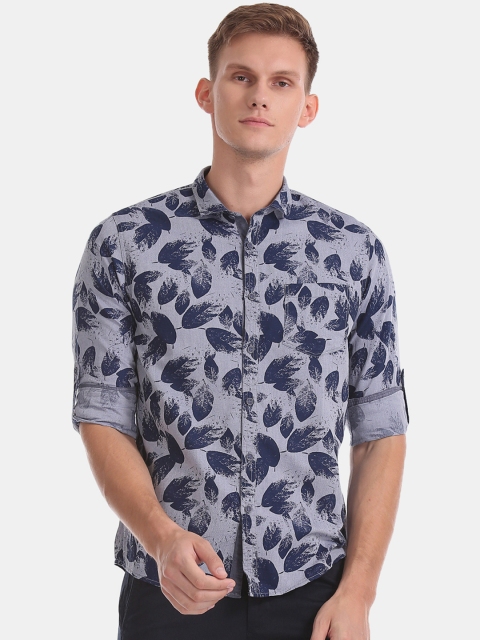 

Cherokee Men Navy Blue & Grey Regular Fit Printed Casual Shirt