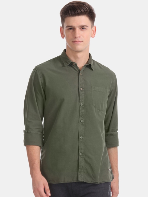 

Cherokee Men Olive Green Regular Fit Solid Casual Shirt