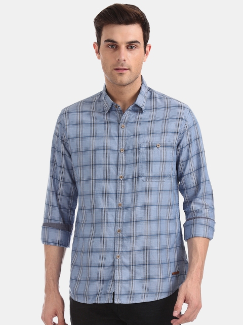 

Cherokee Men Blue & Black Regular Fit Checked Casual Shirt
