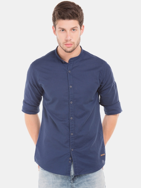 

Cherokee Men Navy Blue Regular Fit Solid Casual Shirt