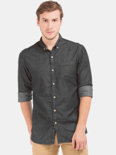 

Cherokee Men Black Regular Fit Solid Casual Shirt