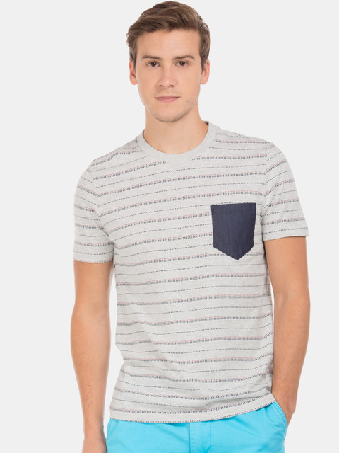 

Aeropostale Men Grey Striped Round Neck T-shirt