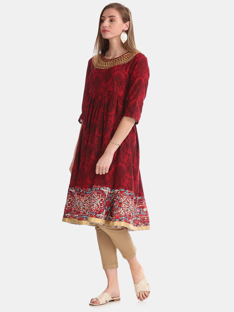 

Anahi Women Maroon & Black Printed A-Line Kurta