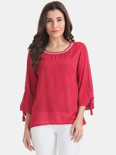 

Bronz Women Red Printed Top