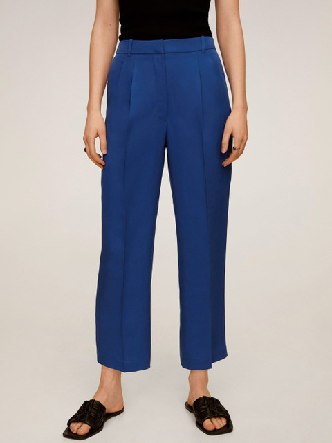 

MANGO Women Blue Regular Fit Solid Cropped Sustainable Trousers