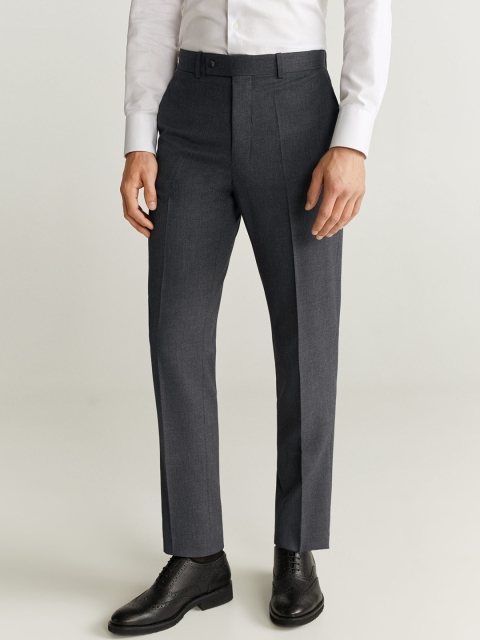 

MANGO MAN Men Charcoal Grey Regular Fit Solid Formal Trousers