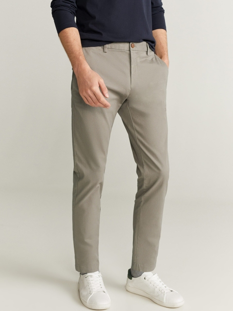 

MANGO MAN Grey Tapered Fit Solid Regular Trousers
