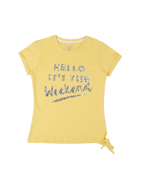 

Pantaloons Junior Girls Yellow Sequinned Round Neck T-shirt