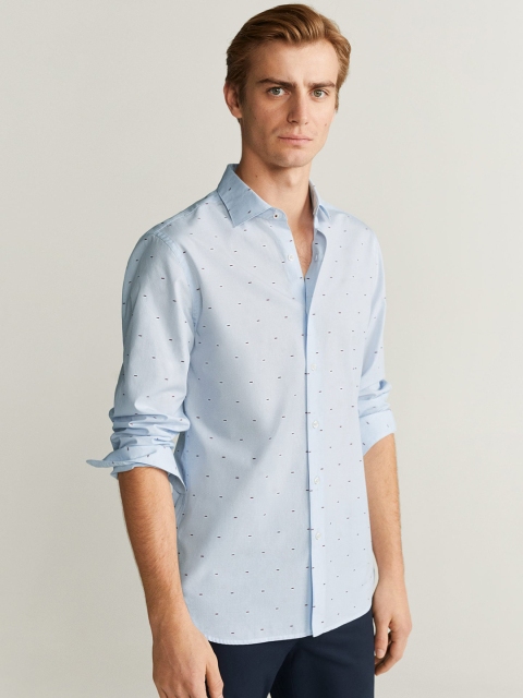 

MANGO MAN Blue & Maroon Slim Fit Self-Design Casual Shirt
