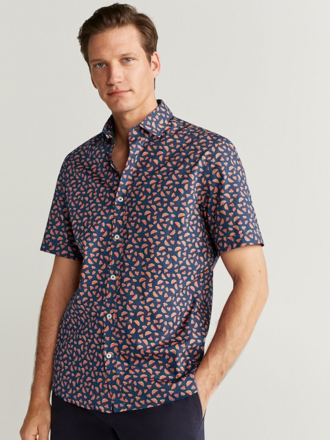 

MANGO MAN Navy Blue & Red Regular Fit Printed Casual Shirt