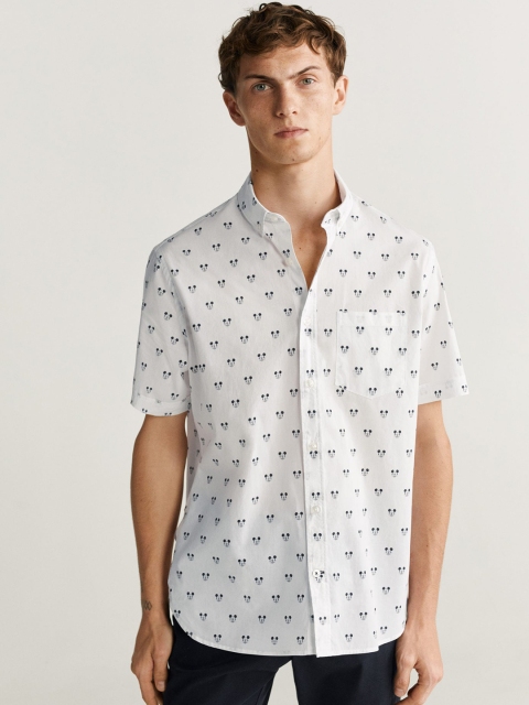 

MANGO MAN White & Navy Blue Slim Fit Mickey Mouse Print Casual Shirt