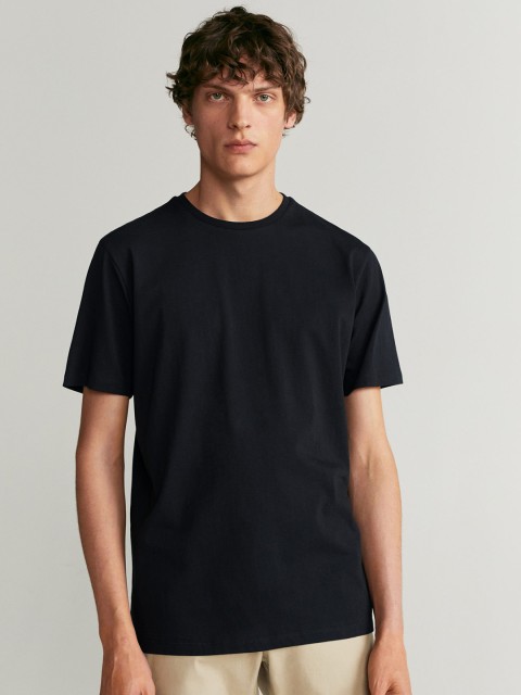 

MANGO MAN Black Solid Relaxed Fit Round Neck T-shirt