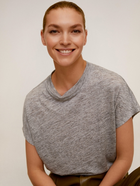 

MANGO Women Grey Melange Solid Linen Top