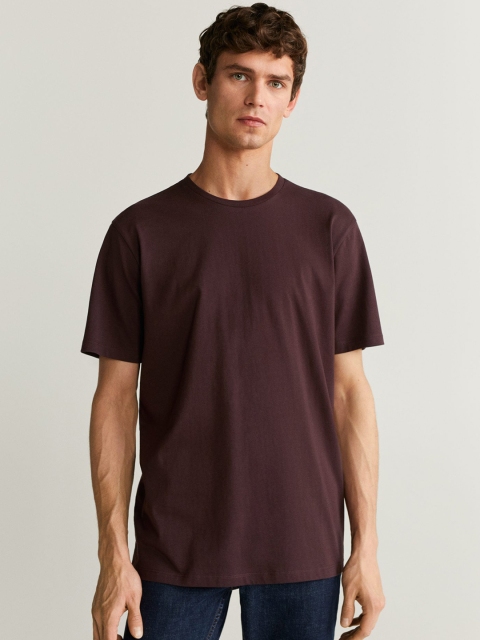 

MANGO MAN Men Coffee Brown Solid Relaxed Fit Round Neck T-shirt