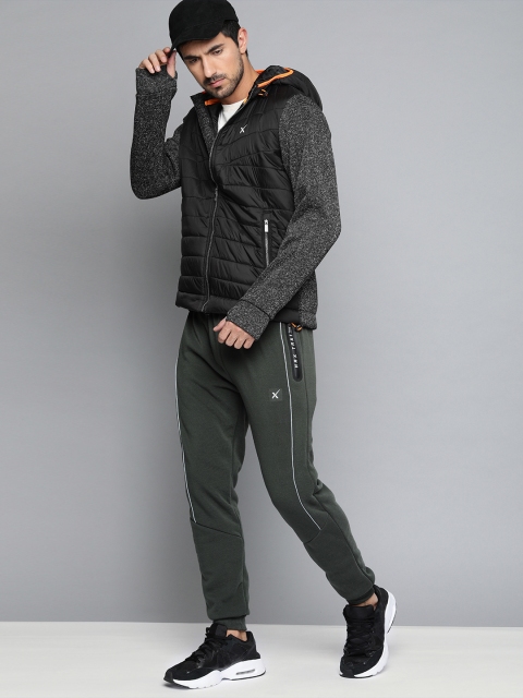 

HRX by Hrithik Roshan Men Black & Grey Melange Colourblocked Rapid-Dry Training Jacket