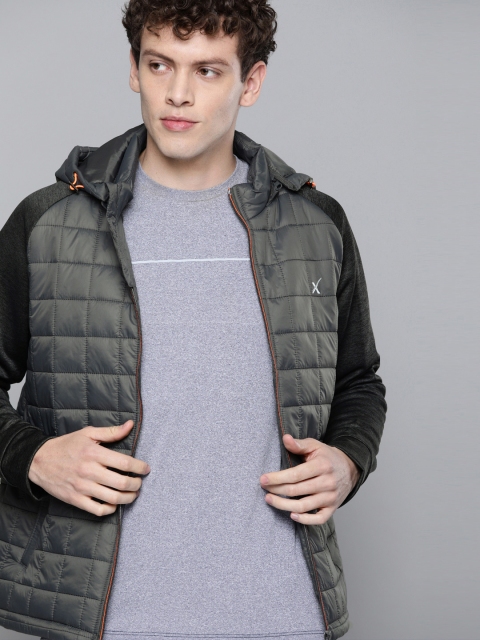 

HRX by Hrithik Roshan Men Charcoal Grey Colourblock RapidDry Antimicrobial Training Jacket