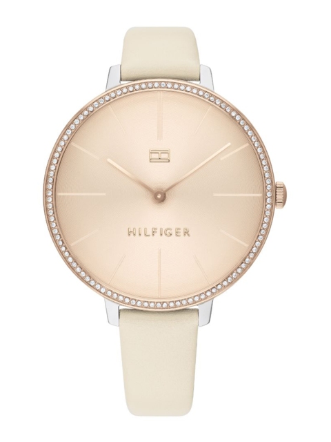 

Tommy Hilfiger Women Gold-Toned Analogue Watch