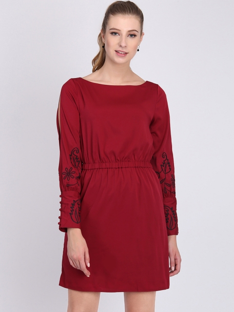 

Heather Hues Women Maroon Solid Fit and Flare Dress