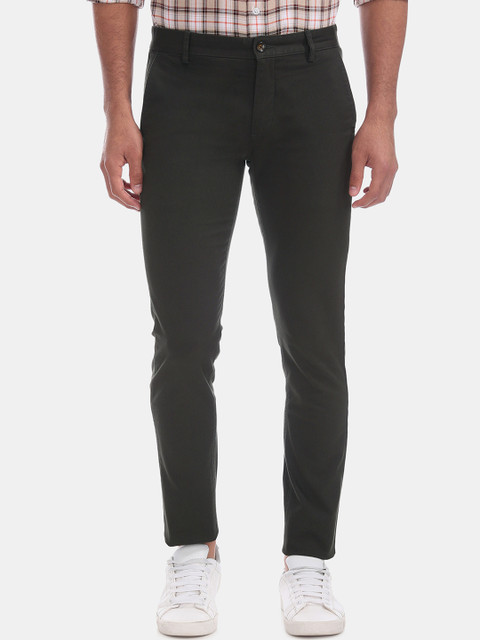 

Arrow Sport Men Green Slim Fit Solid Regular Trousers