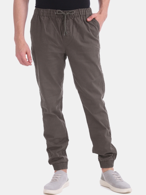 

Cherokee Men Grey Slim Fit Solid Regular Trousers