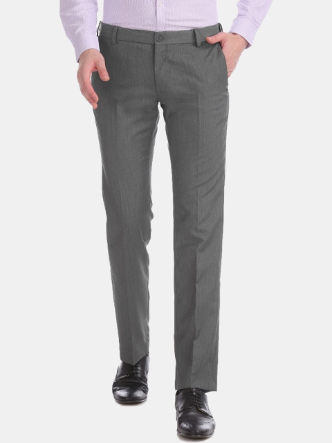 

Excalibur Men Grey Regular Fit Solid Formal Trousers