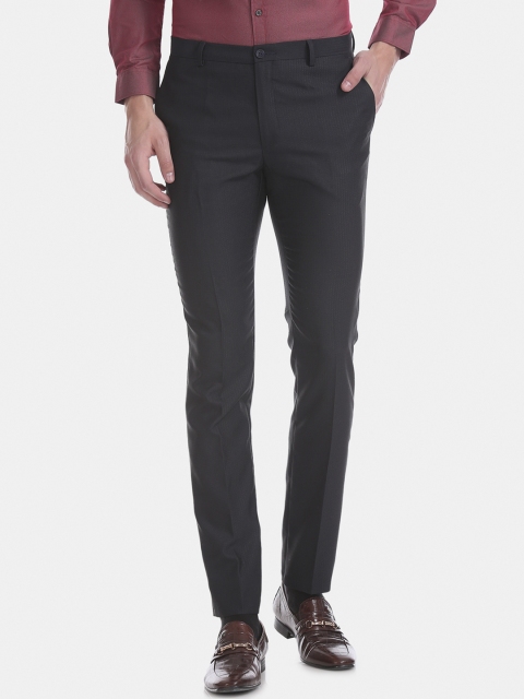 

Excalibur Men Black Slim Fit Solid Formal Trousers