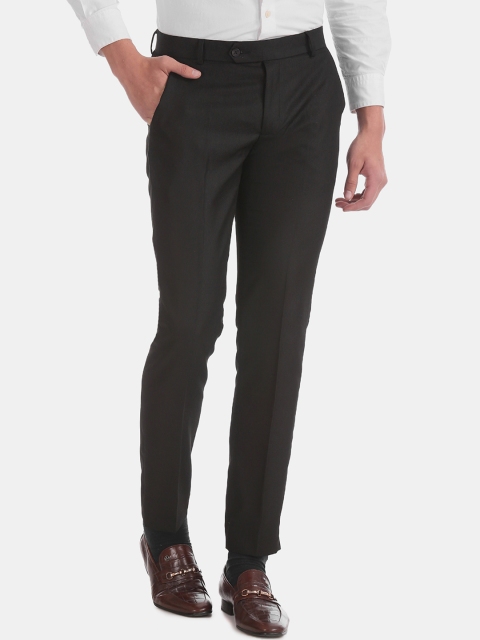 

Excalibur Men Black Slim Fit Solid Formal Trousers