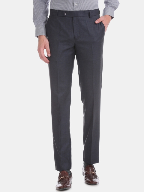 

Excalibur Men Blue Slim Fit Solid Formal Trousers