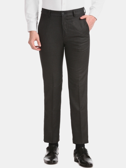 

Excalibur Men Charcoal Grey Slim Fit Solid Formal Trousers