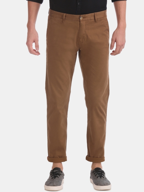 

Ruggers Men Brown Slim Fit Solid Regular Trousers