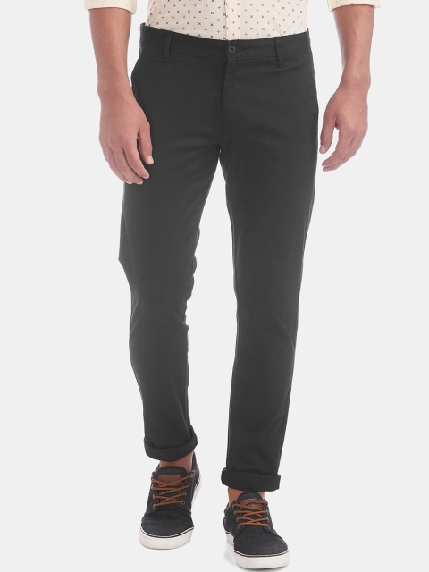 

Ruggers Men Black Slim Fit Solid Regular Trousers