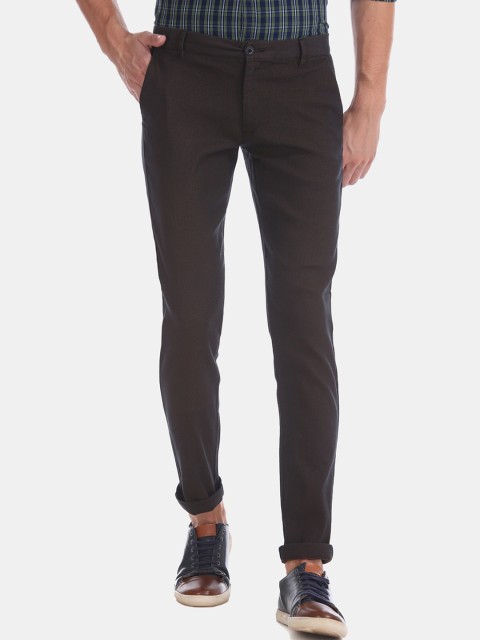 

Ruggers Men Brown Regular Fit Solid Regular Trousers