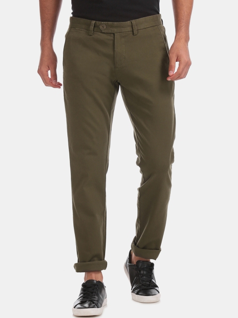 

Ruggers Men Olive Green Tapered Fit Solid Regular Trousers