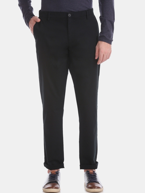 

Ruggers Men Black Modern Slim Fit Solid Regular Trousers