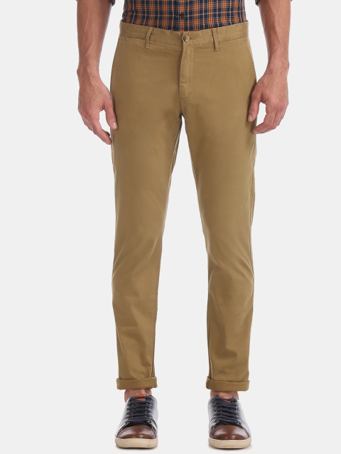 

Ruggers Men Brown Slim Fit Solid Regular Trousers