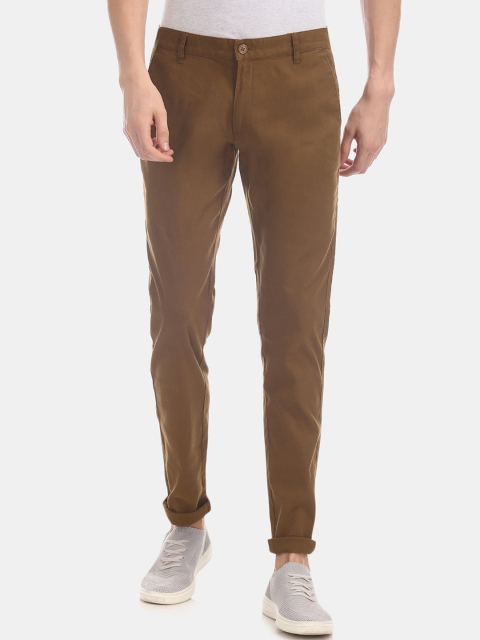 

Ruggers Men Brown Regular Fit Solid Trousers