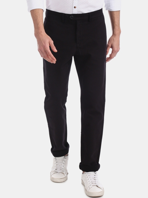 

Ruggers Men Black Slim Fit Solid Regular Trousers