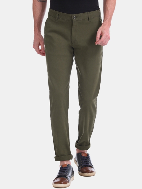 

Ruggers Men Green Regular Fit Solid Regular Trousers